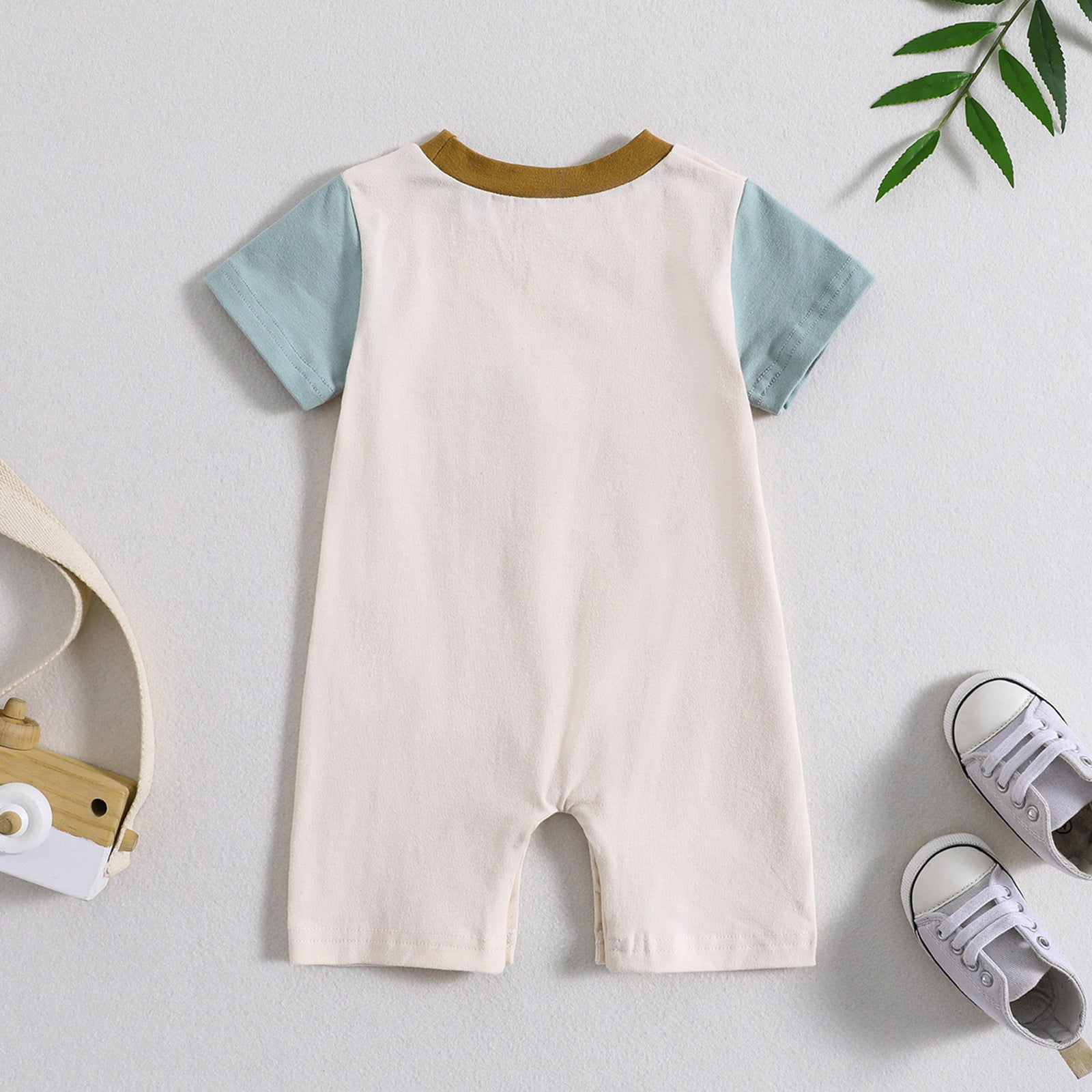 Baby clothes summer baby jumpsuit three-dimensional color matching short-sleeved male baby romper newborn clothes summer