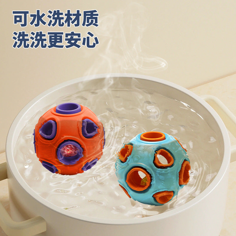 Double-layer dog toy ball with sound and light, natural rubber self-cleaning teeth, molar leakage pet toy ball