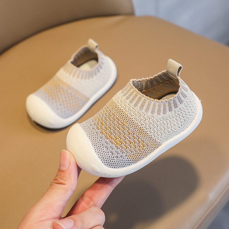Spring and autumn baby toddler shoes Feiwei boys' shoes non-slip soft sole toddler shoes 1-3 years old girls' knitted shoes 2