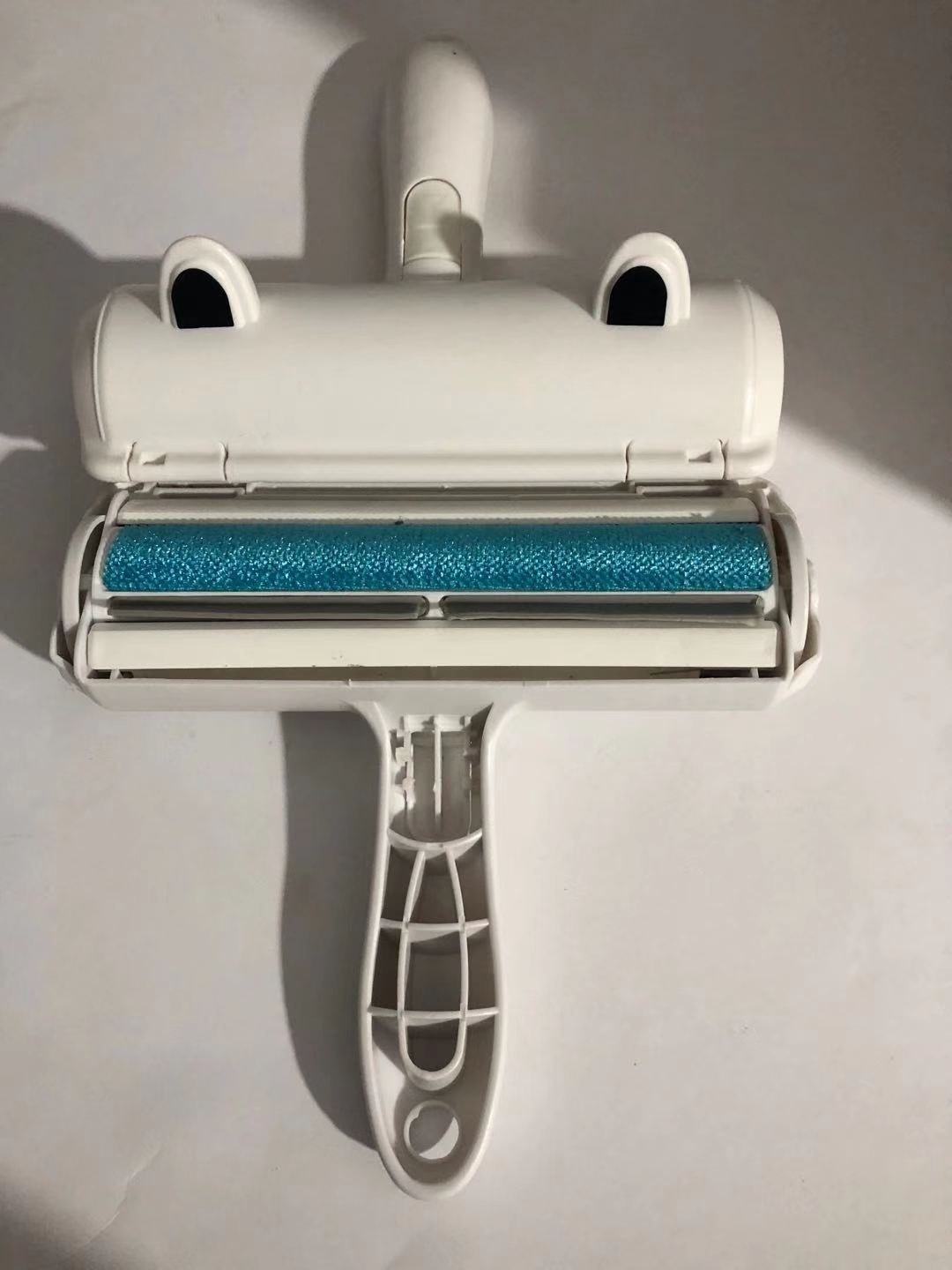 Dog hair cat hair cleaner hair removal brush pet hair household clothes bed carpet brush suction sticky hair roller