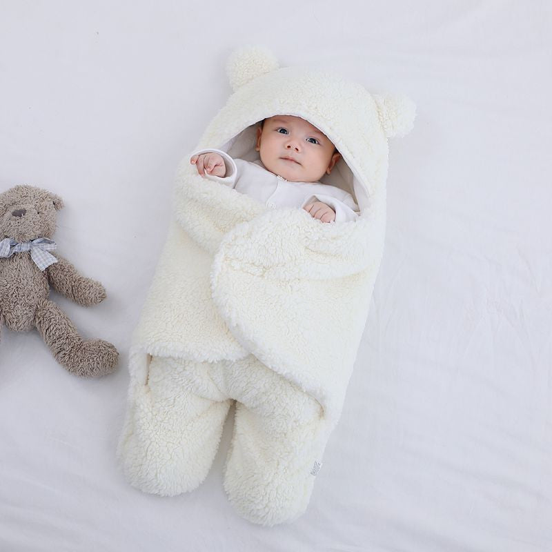 Autumn and winter newborn baby padded bag, newborn baby anti-starter, anti-kick sleeping bag, swaddled baby bear with Velcro