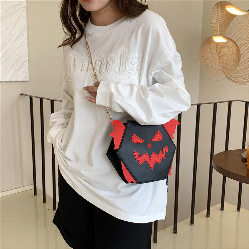 2023 autumn new funny pumpkin bag European and American Halloween niche design fashionable exquisite creative trend bag