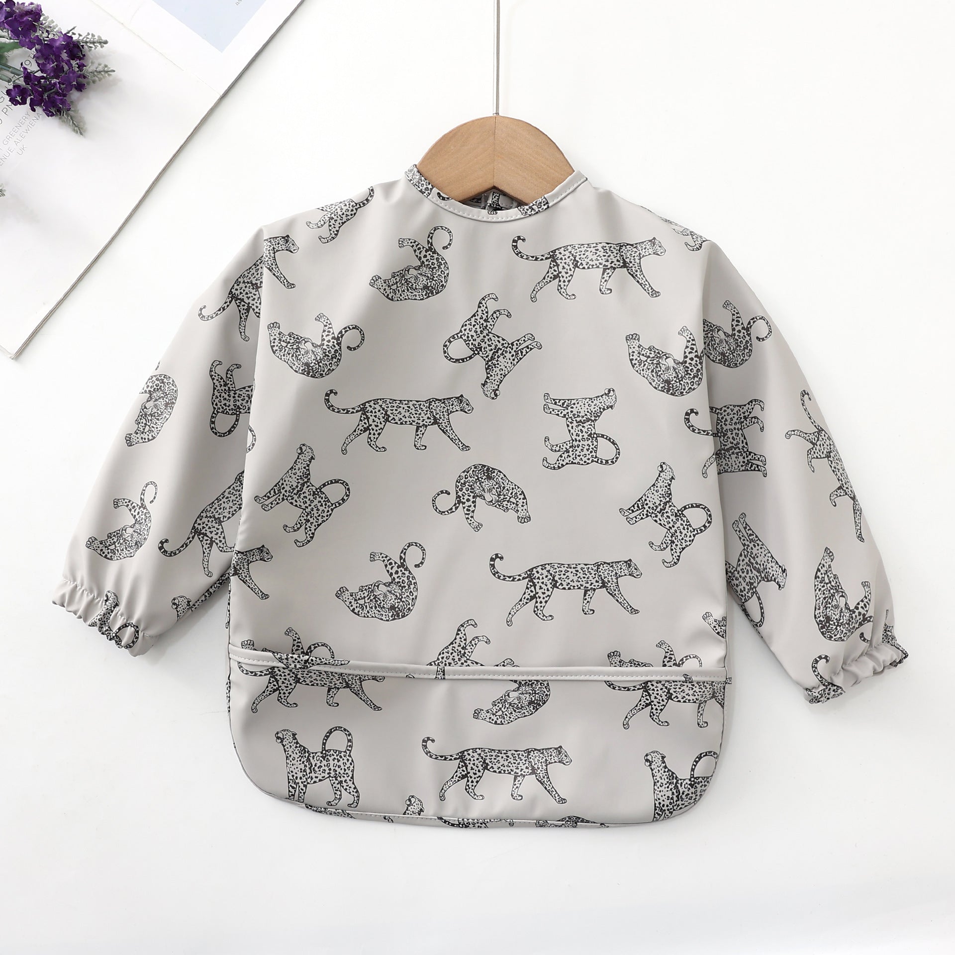 Danish children's waterproof anti-clothing bib baby eating bib super soft waterproof baby rice pocket anti-dirty feeding