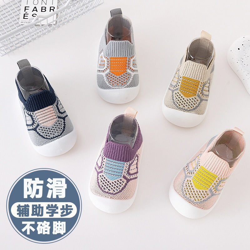 New summer infant toddler shoes Korean version flying woven baby shoes non-slip breathable wear-resistant soft sole toddler shoes