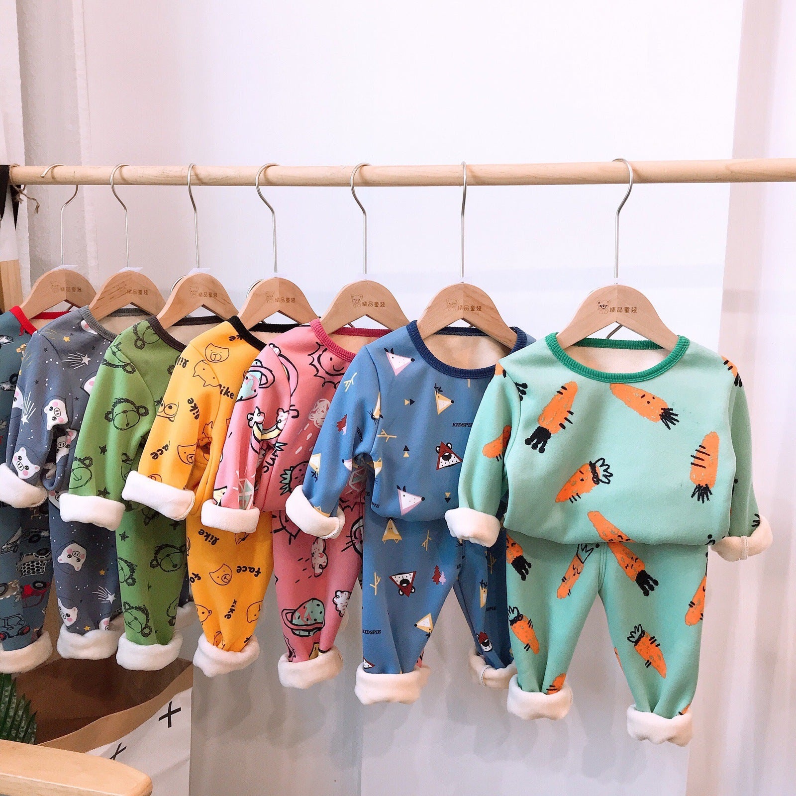 Children's thermal underwear set plus velvet and thickened winter boys' baby autumn clothes autumn pants girls' warm clothing set