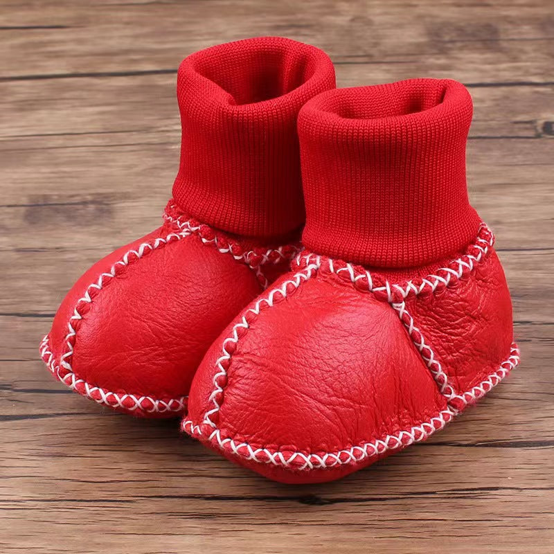 Sheepskin and fur integrated baby shoes and socks keep warm and velvet autumn and winter baby cotton shoes soft soles will not fall off toddler shoes newborn
