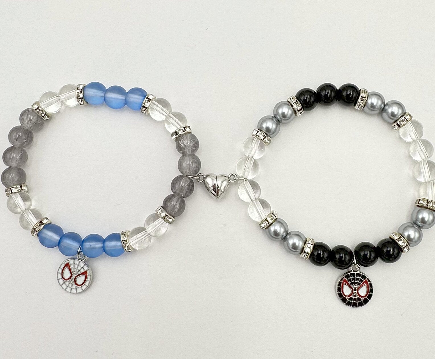 Cross-border hot selling Halloween spider love magnetic attraction bracelet beaded elastic adjustable couple holiday bracelet