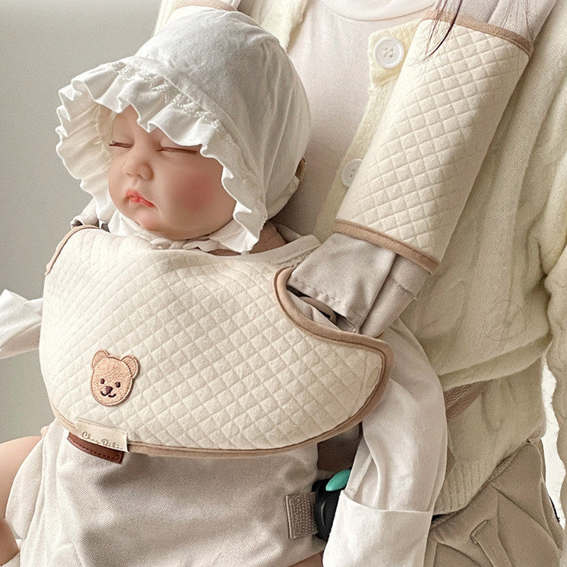 ins Korean version of bear baby carrier bib towel baby universal sucking belt chest bite towel shoulder waist stool accessories
