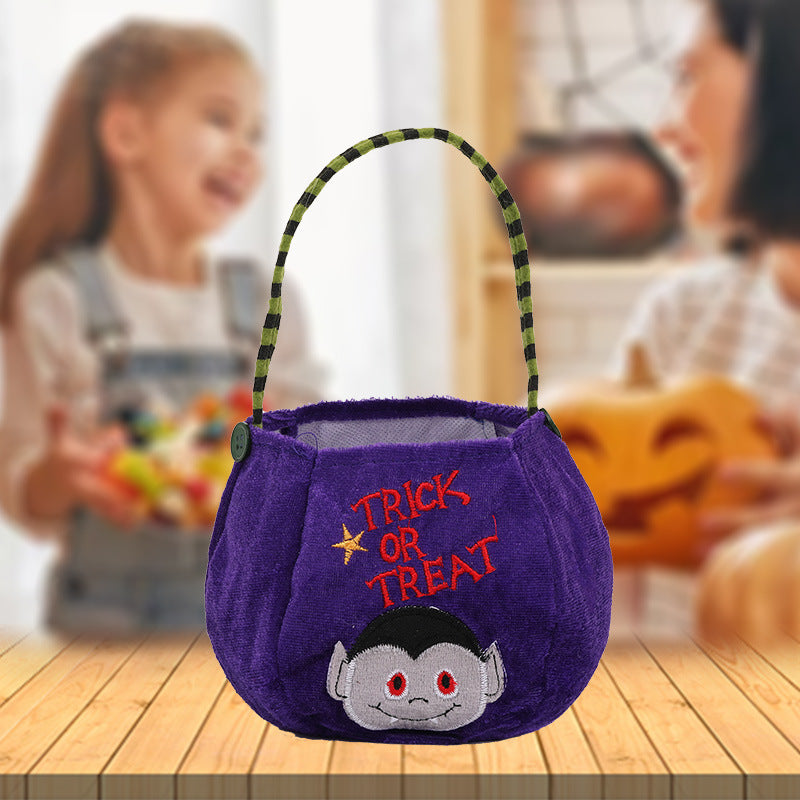 Qiaoding's new Halloween decoration supplies hooded round tote bag Ghost Festival children's candy gift bag pumpkin bag