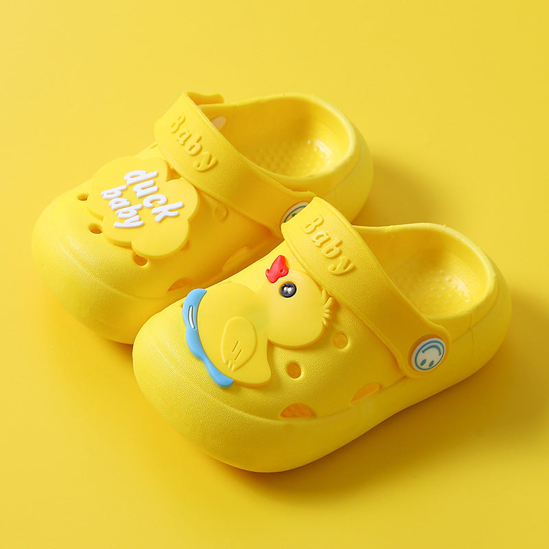 Children's summer slippers for girls, non-slip for boys, baotou, soft-soled hole shoes for children, baby sandals and slippers wholesale
