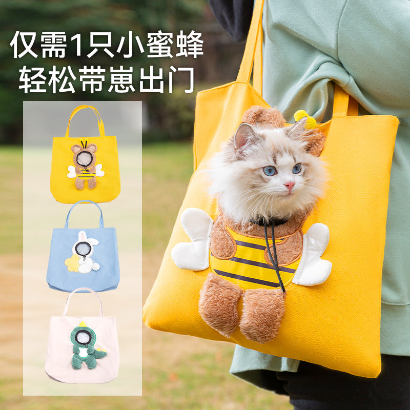 Small bee animal shape pet going out bag with exposed head shoulder bag for kittens and dogs portable cat bag pet backpack