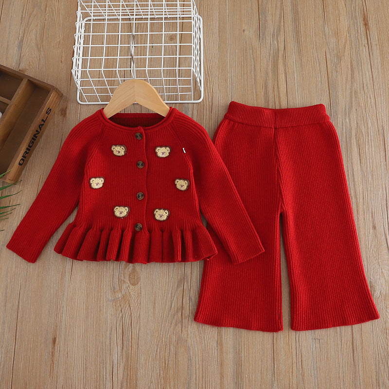 Girls sweater and pants suit red knitted two-piece suit 2023 autumn and winter baby girl bear stylish top straight tube