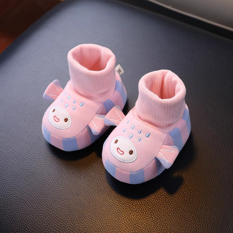 Baby socks shoes spring and autumn baby toddler shoes soft sole newborn cloth shoes 0-3 months toddler shoes and socks anti-fall newborn