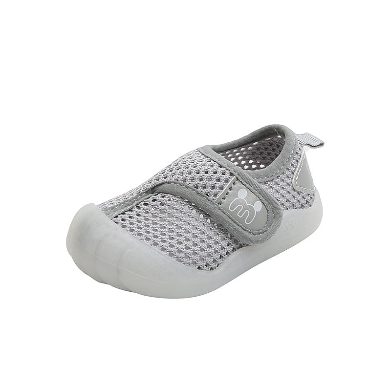 One piece of drop shipping for baby boy spring and summer mesh shoes with soft sole and breathable closed toe baby toddler shoes with Velcro for girls sports shoes