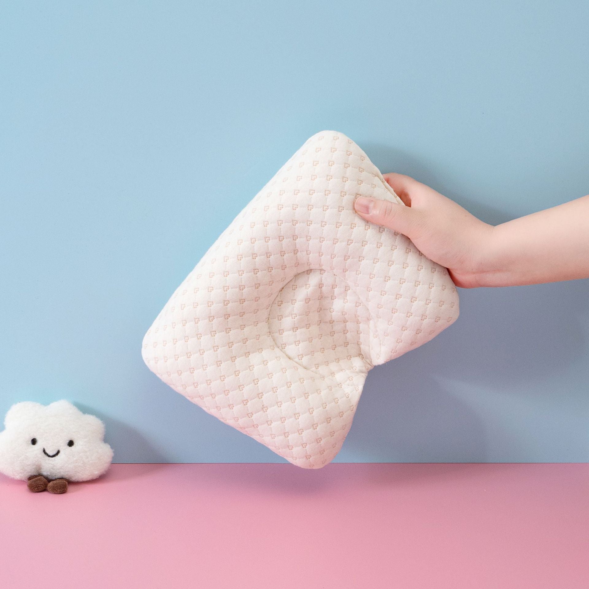 Baby pillow 0-6 months baby special shaping pillow U-shaped breathable round baby pillow newborn children pillow cross-border