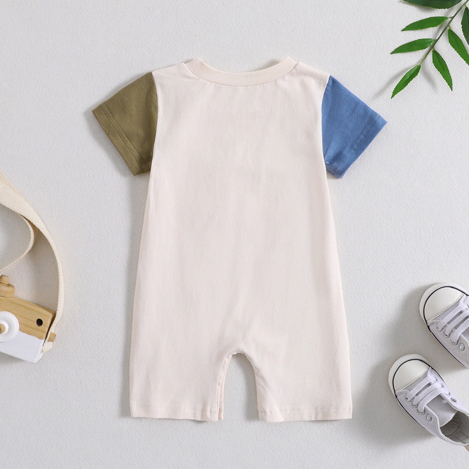 Baby clothes summer baby jumpsuit three-dimensional color matching short-sleeved male baby romper newborn clothes summer