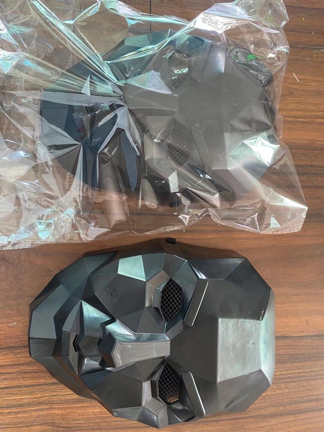 Factory spot South Korea squid game squid mask Halloween red engineer boss personnel game mask