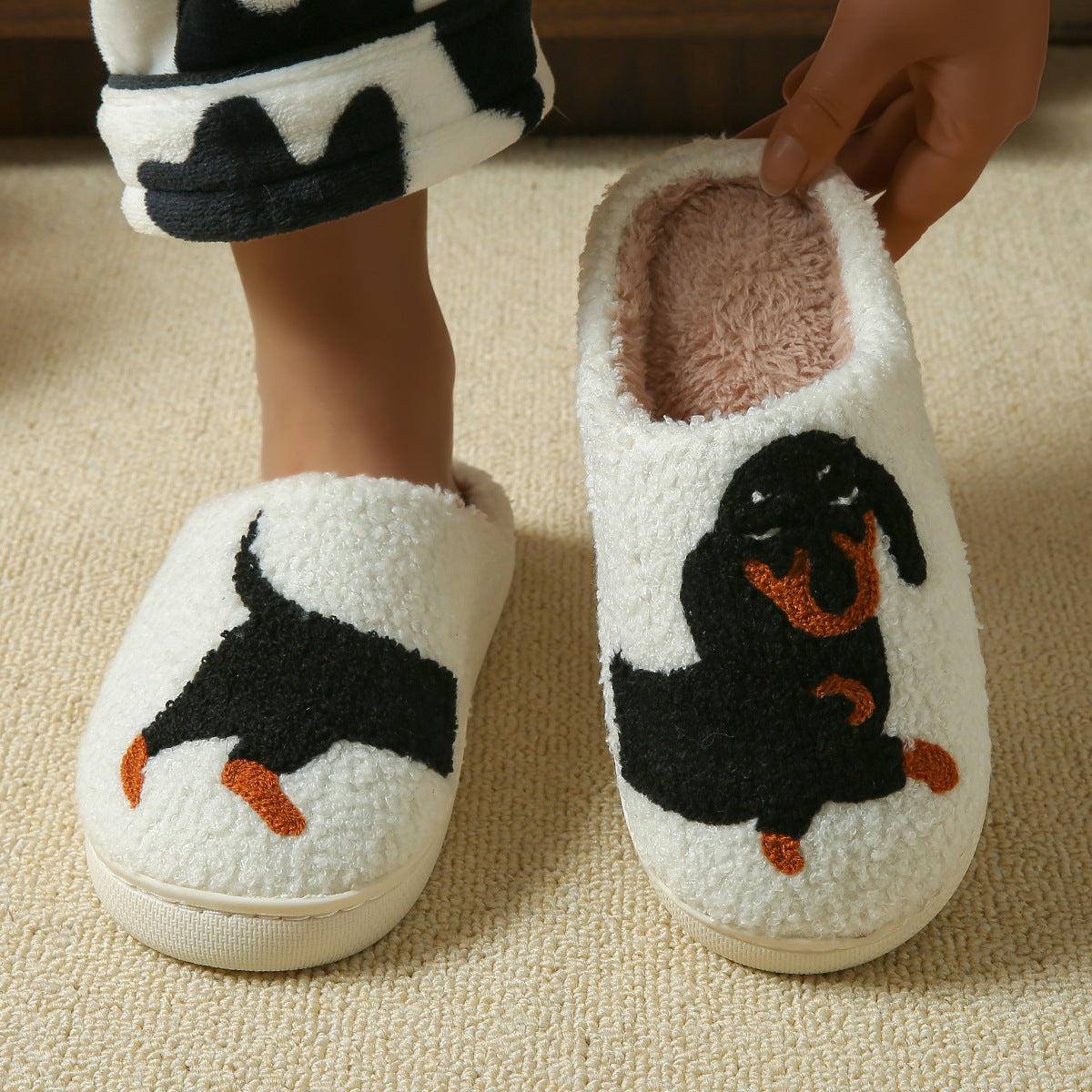 Factory direct supply cross-border Halloween cotton slippers home cartoon cotton slippers home slippers room household slippers wholesale