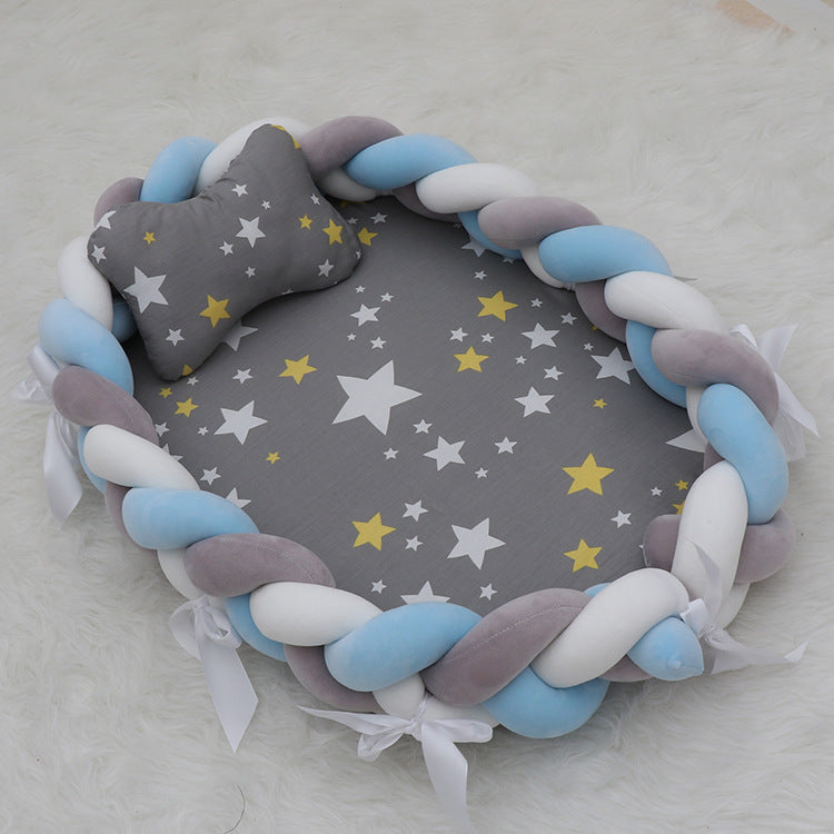 Newborn baby crib mid-bed sleeping coaxing artifact anti-choking milk anti-startling sleeping nest detachable sleeping pad soothing anti-pressure