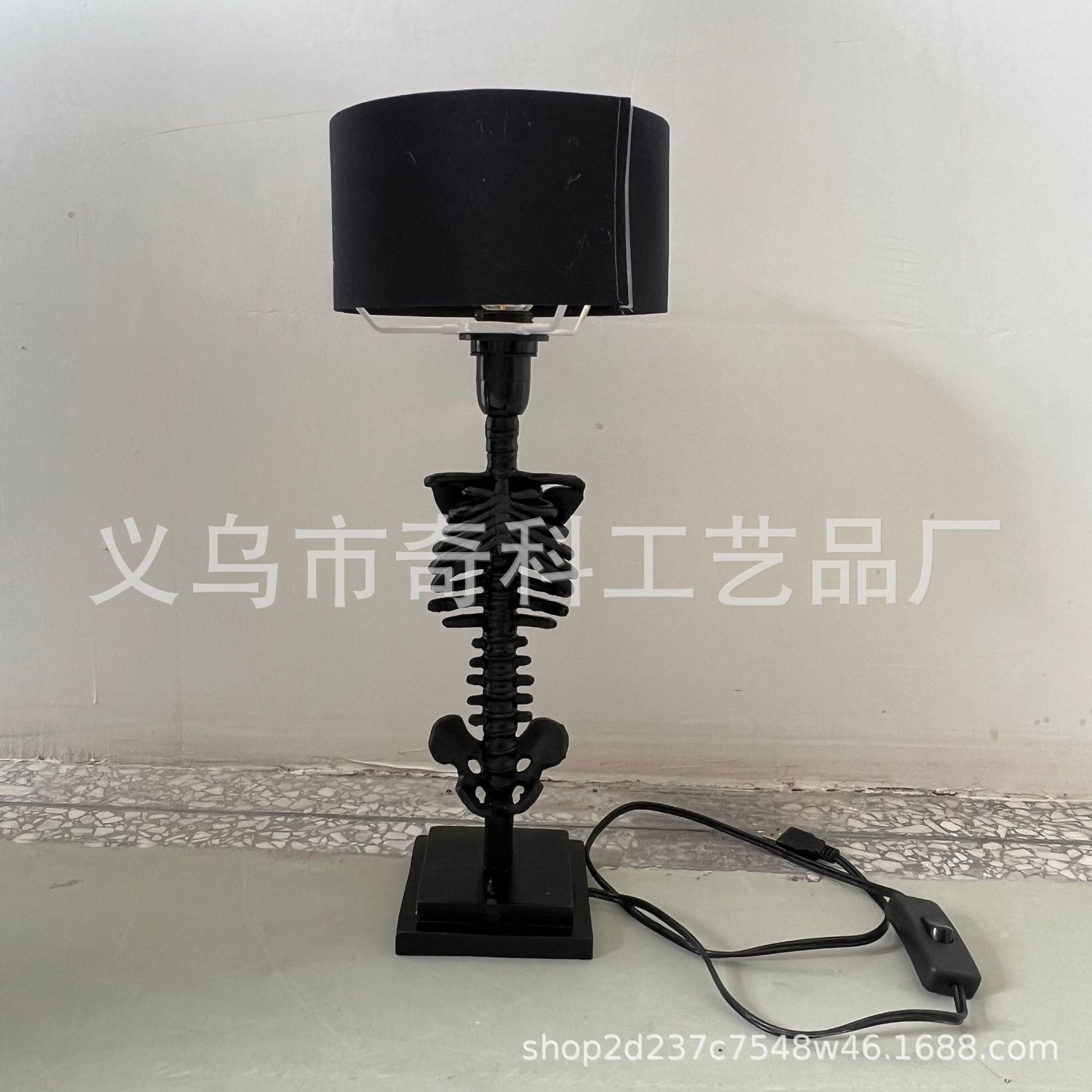 The Skeleton Table Lamp Halloween Gothic Classic Decorative Lamp Home Skull Table Lamp