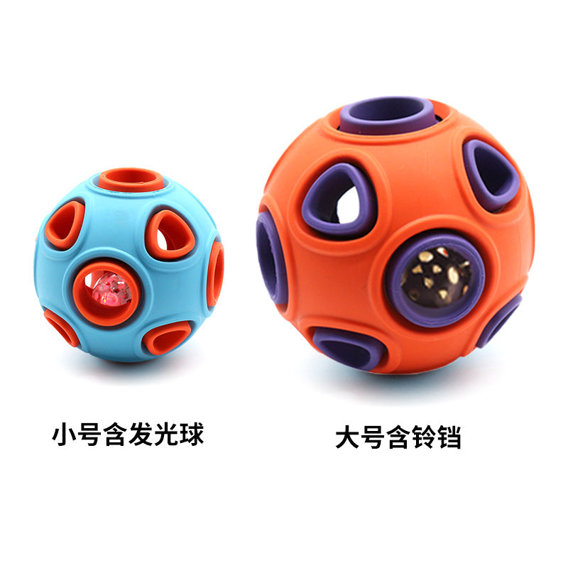 Double-layer dog toy ball with sound and light, natural rubber self-cleaning teeth, molar leakage pet toy ball