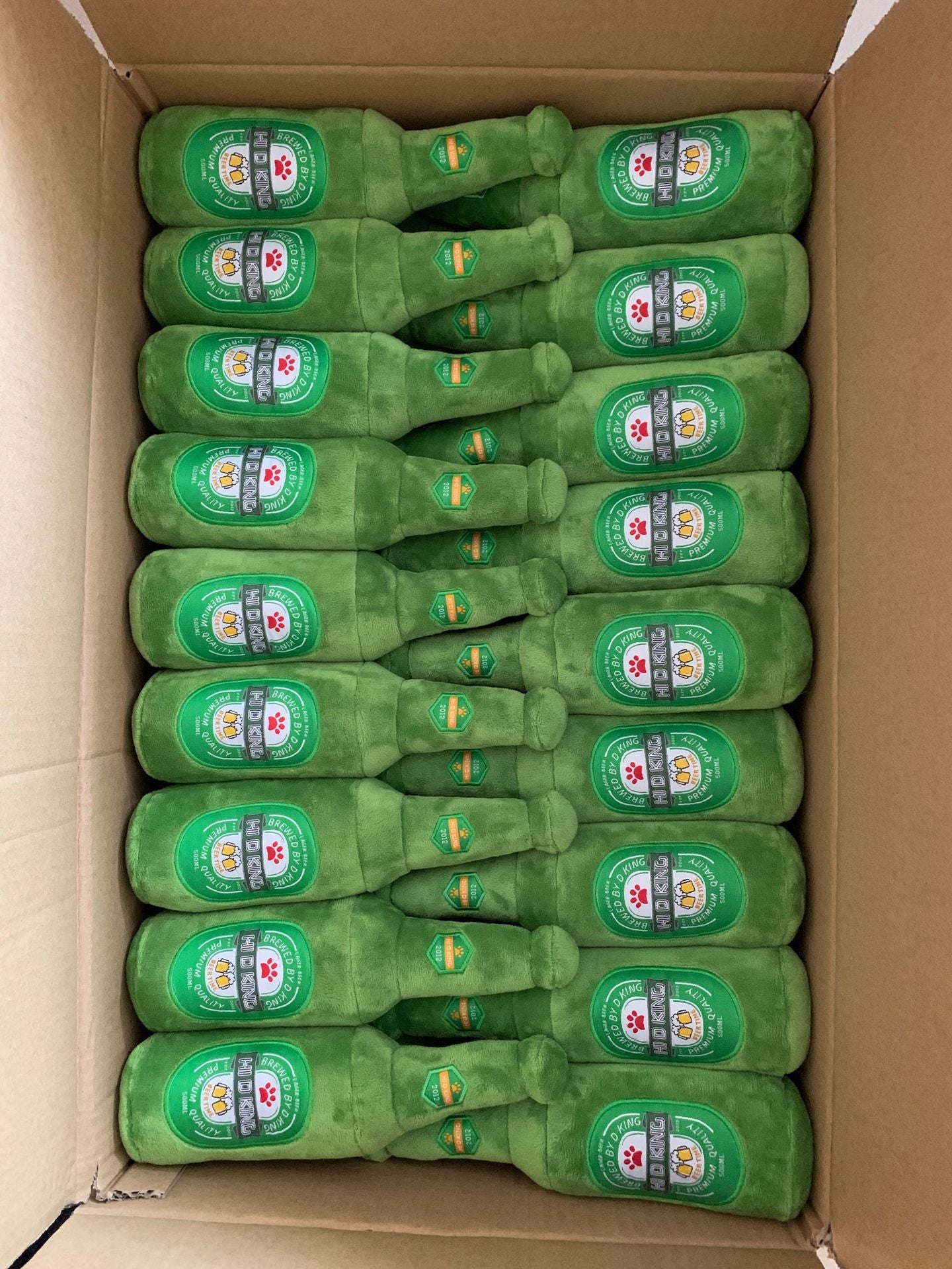 Simulated plush stuffed pet dog toy Beer mug beer bottle squeaking sound pet toy