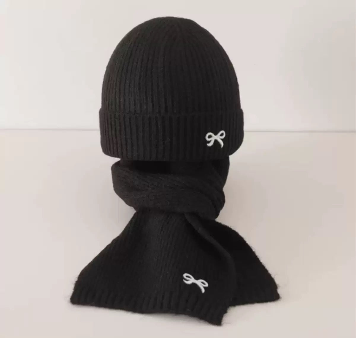 Two-piece children's hat scarf autumn and winter Korean style knitted hat baby warm wool hat boys and girls pullover hat