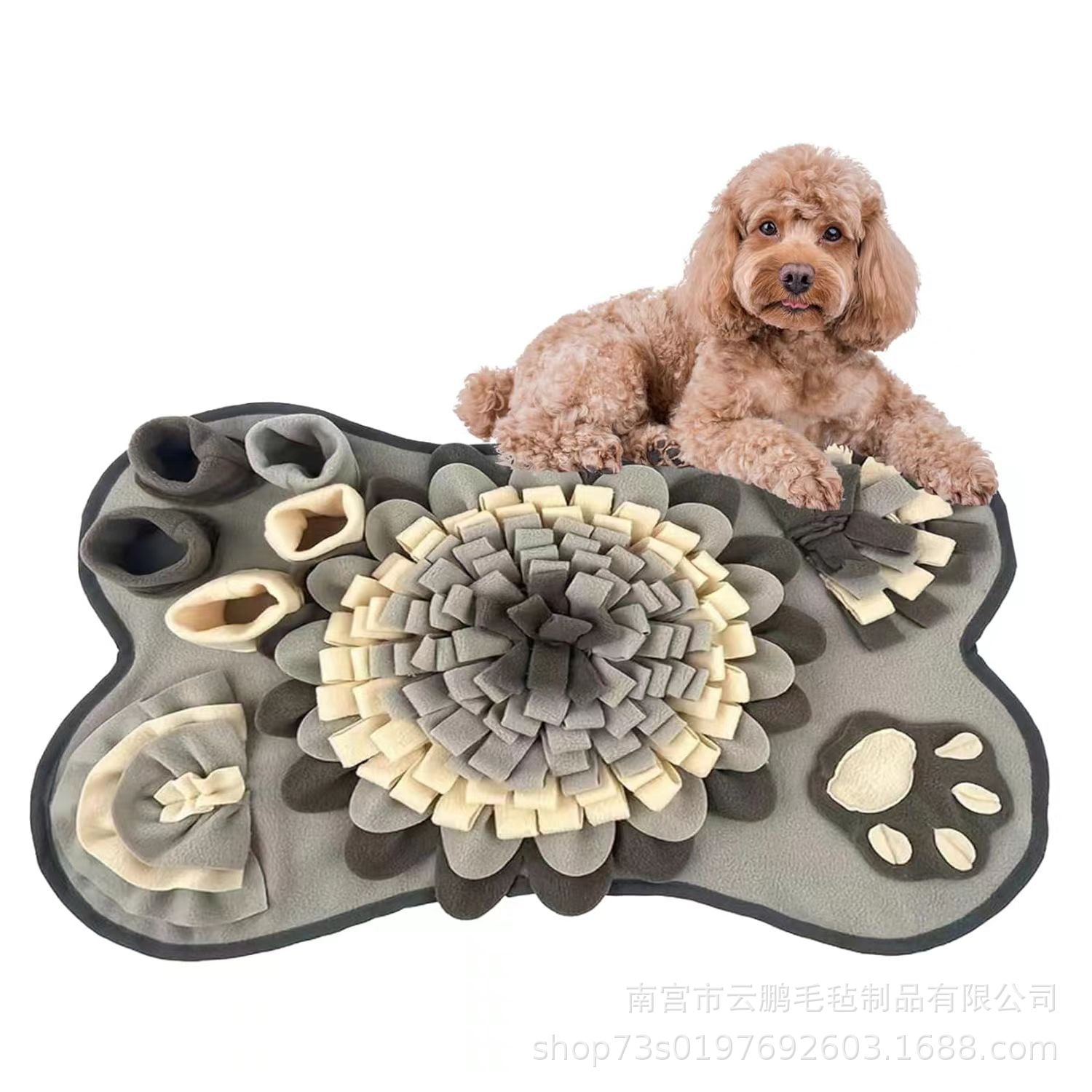 Cross-border new product sound pet sniffing mat dog educational artifact treasure hunting blanket toy sniffing slow food leaking mat