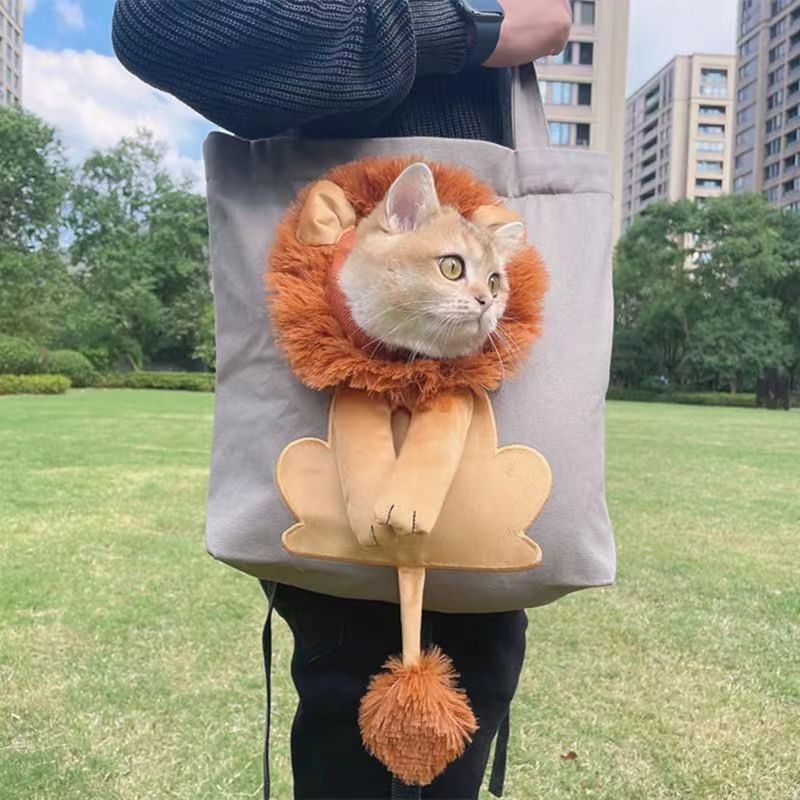 New small lion-shaped shoulder bag with exposed head Cat and dog small pet canvas travel bag pet bag