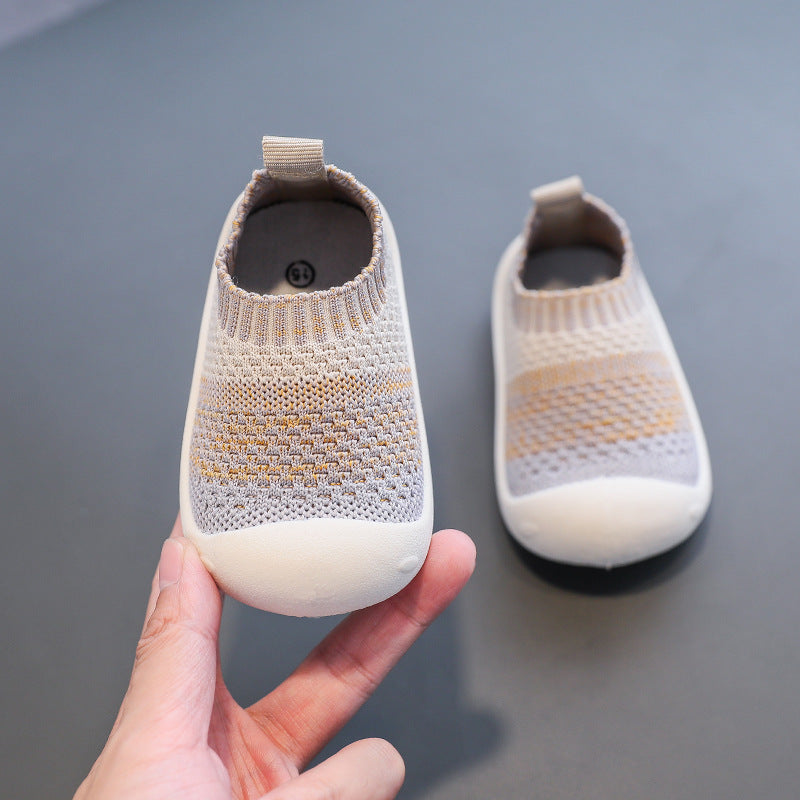 Baby toddler shoes soft bottom breathable flying woven spring and autumn baby shoes 2021 new one-year-old 1-3 non-slip knitted