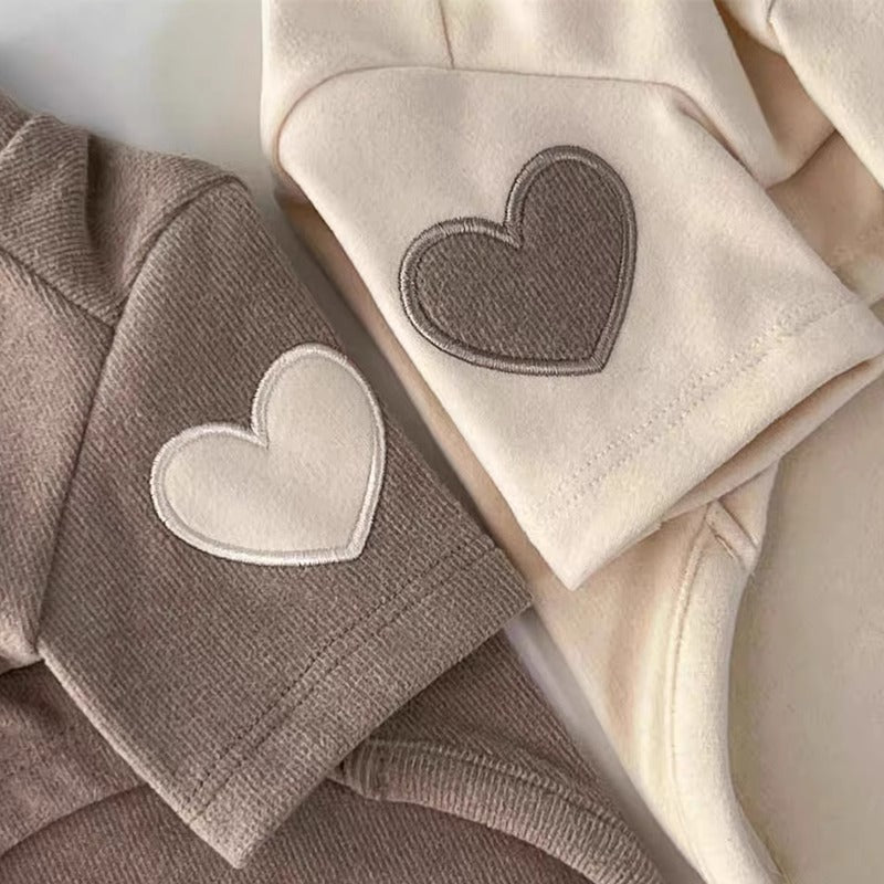 Autumn and winter dog clothes all-match love German fleece bottoming shirt small and medium-sized dogs Teddy cat pet clothing wholesale